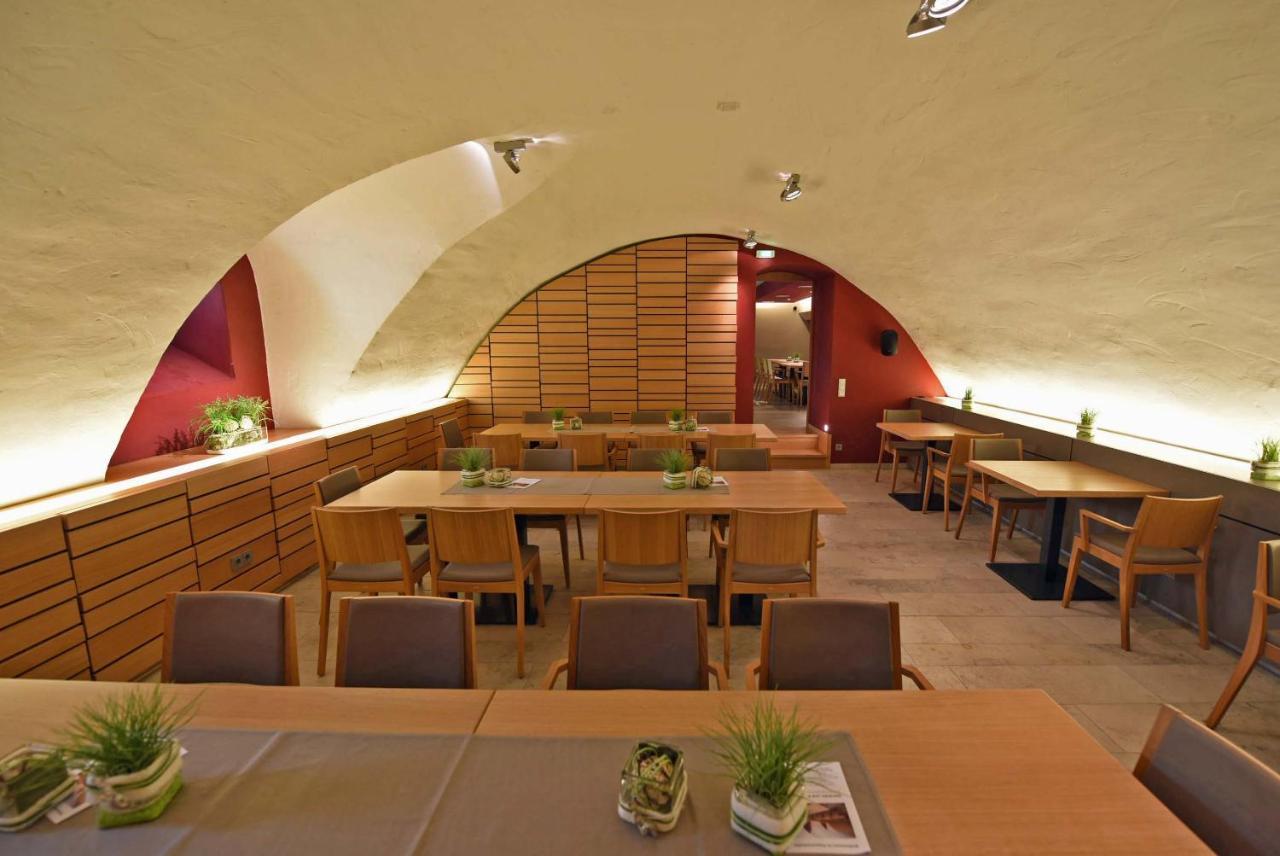 Hotel Bildungs- Und Tagungshaus Liborianum à Paderborn Extérieur photo